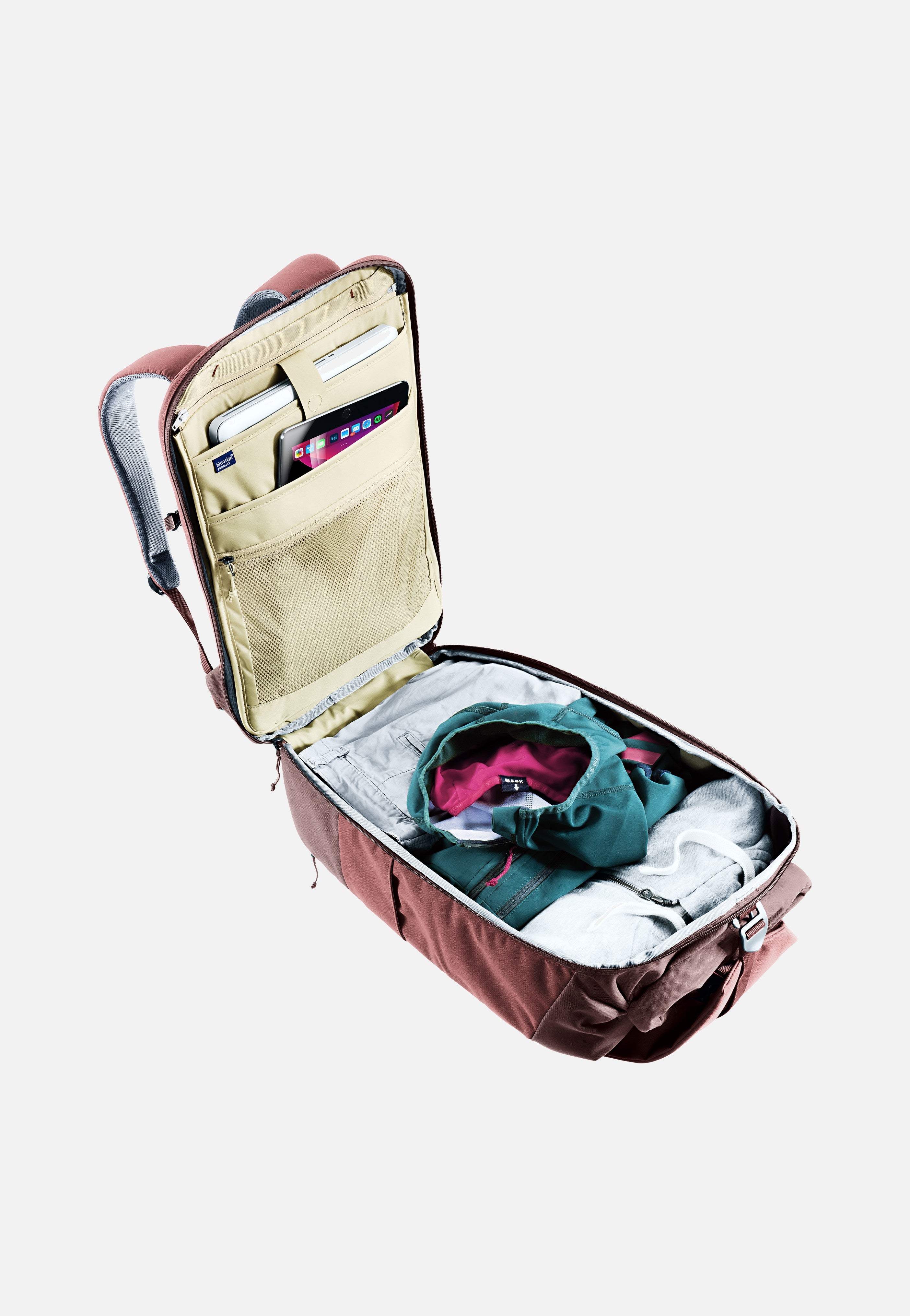 Deuter Utilion 30 Caspia/Raisin Travel Backpack