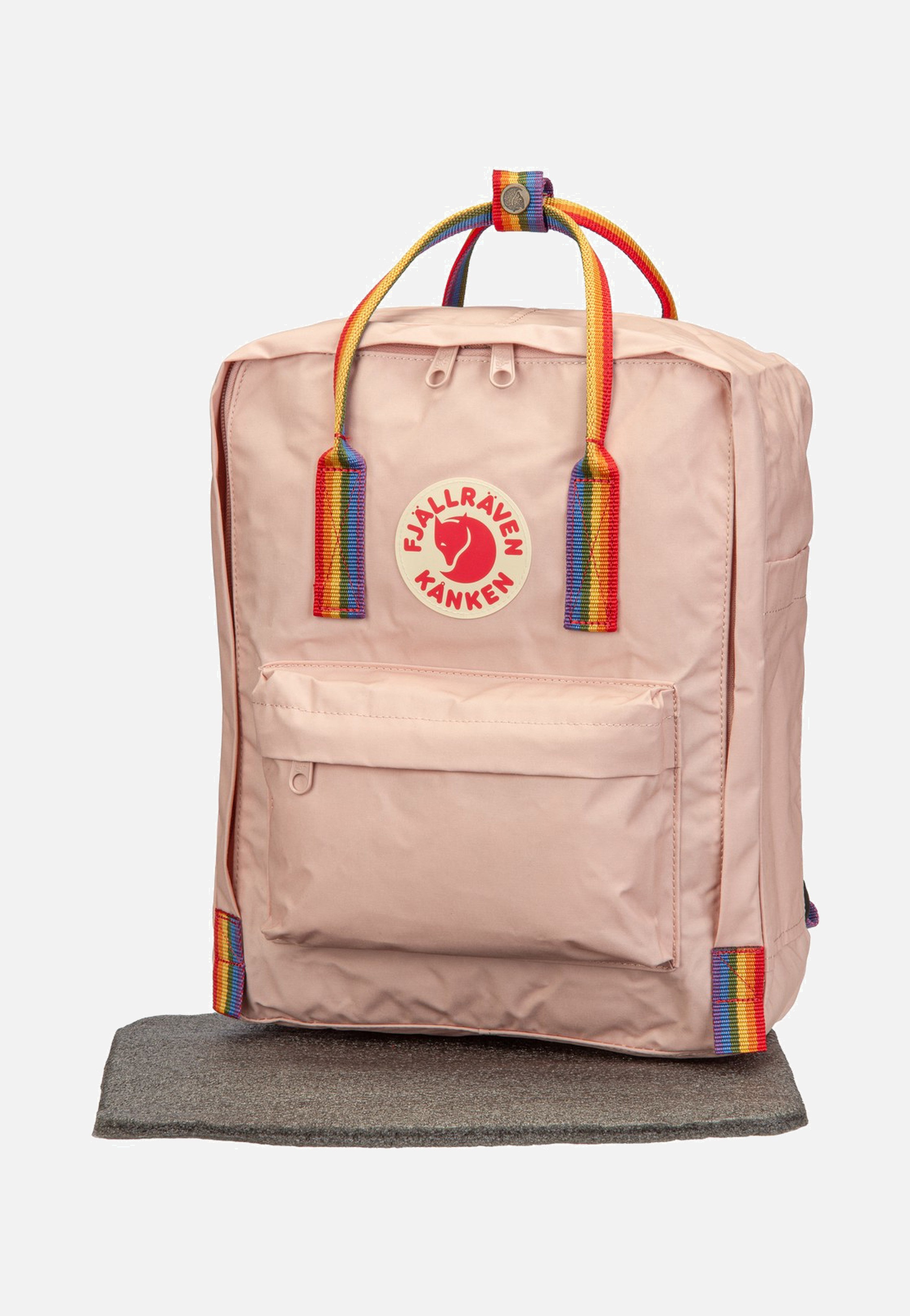 Fjällräven Kanken Rainbow Chalk Rose/Rainbow Backpack