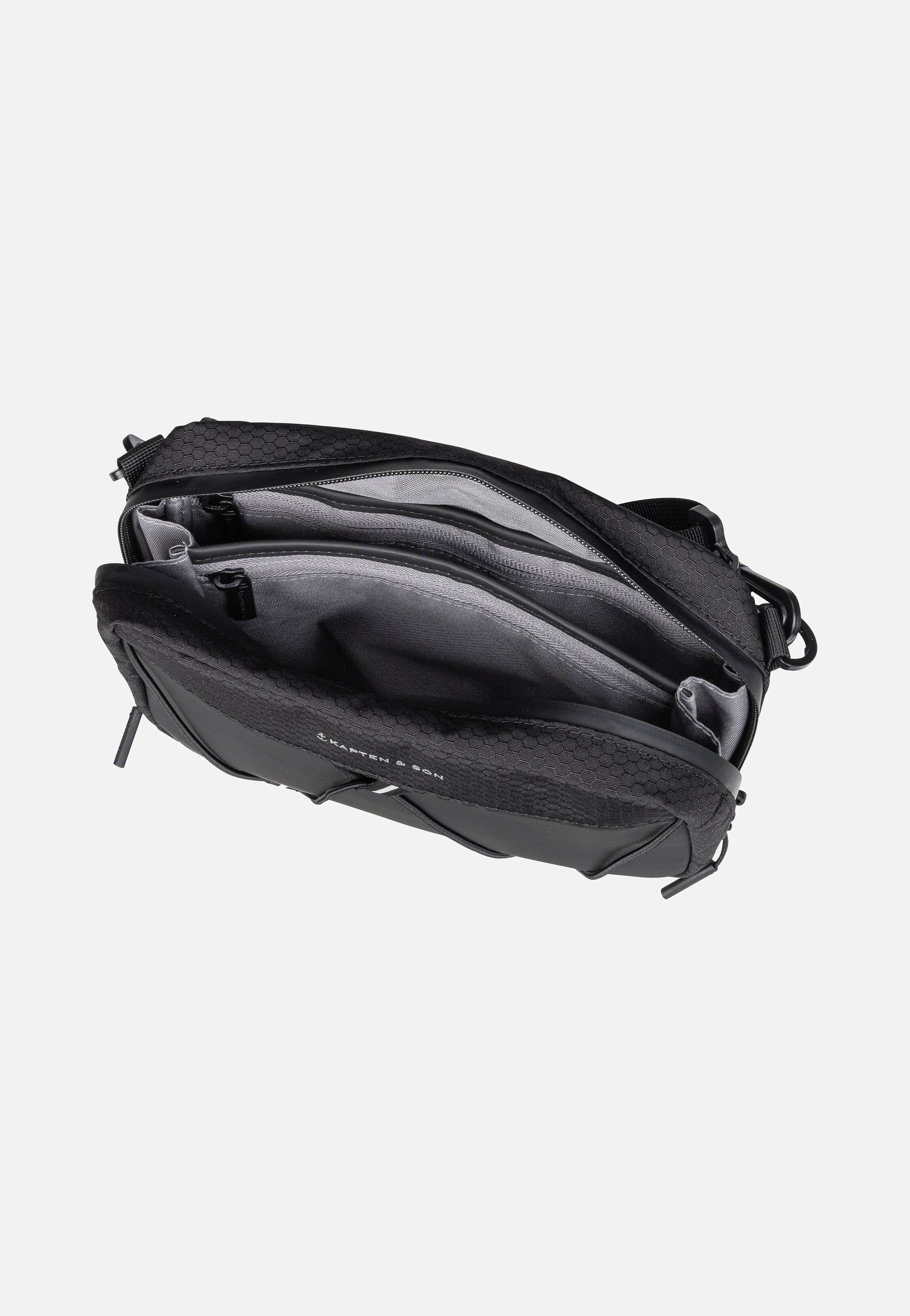 Kapten & Son - Banff Chestbag All Black - Crossbody Bag | Neutral-Image
