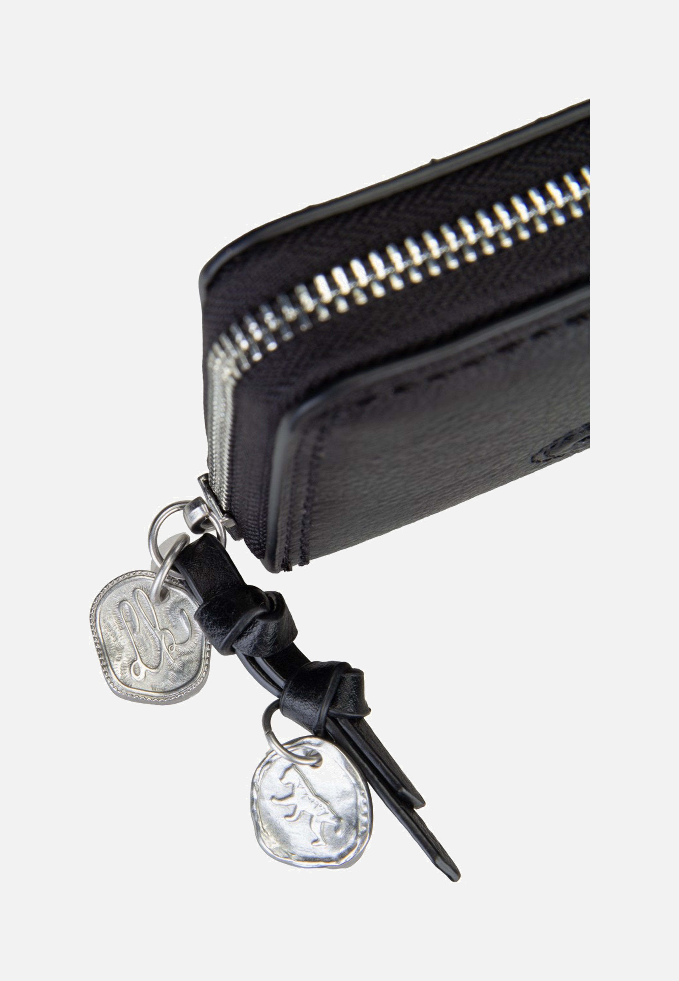 Liebeskind Berlin Capri Gigi Cow Natural Black Wallet