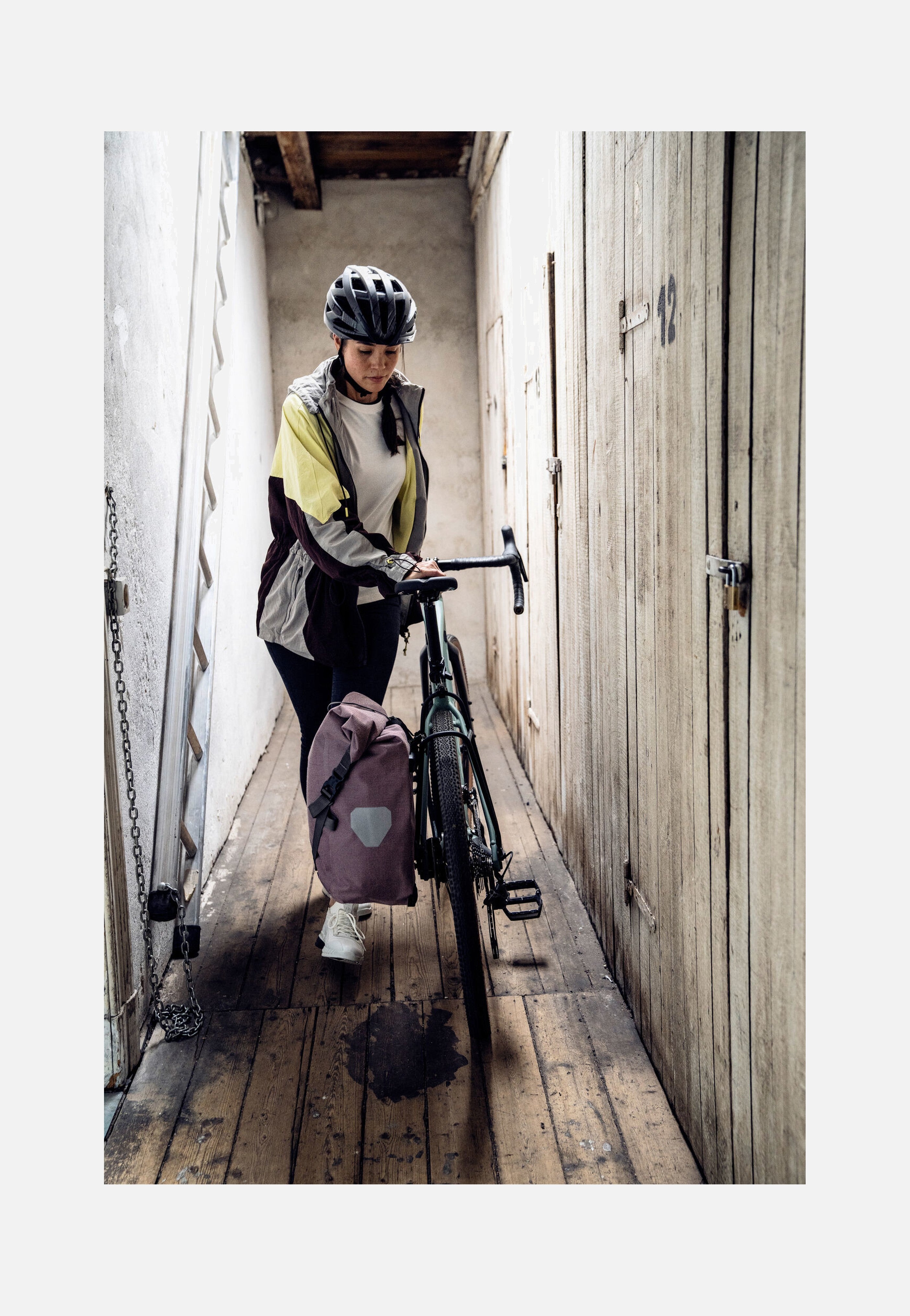 ORTLIEB - Back-Roller Urban Single QL2.1 Ash Rose - Bike Bag | Neutral-Image