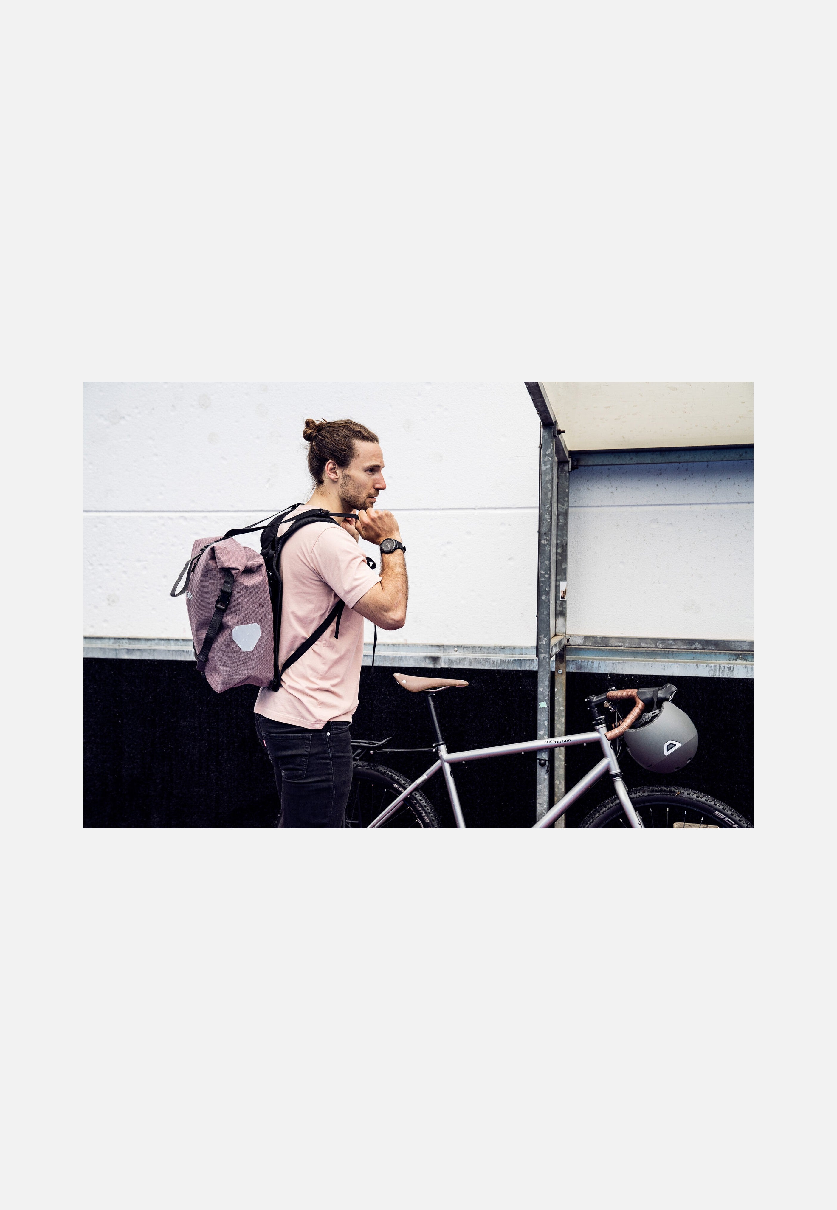 ORTLIEB - Back-Roller Urban Single QL2.1 Ash Rose - Bike Bag | Neutral-Image