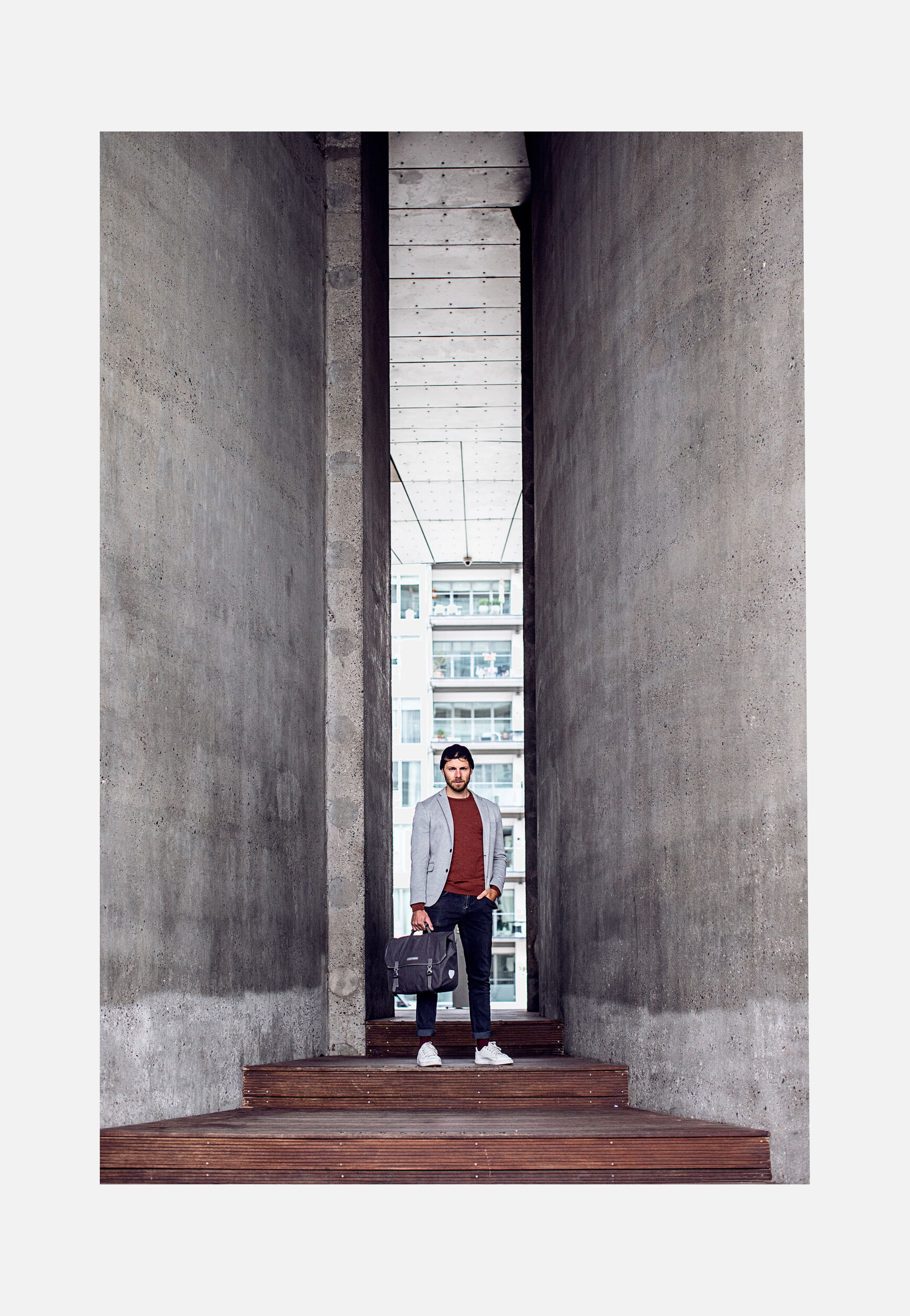 ORTLIEB - Commuter-Bag Urban QL2.1 Ink - Bike Bag | Neutral-Image