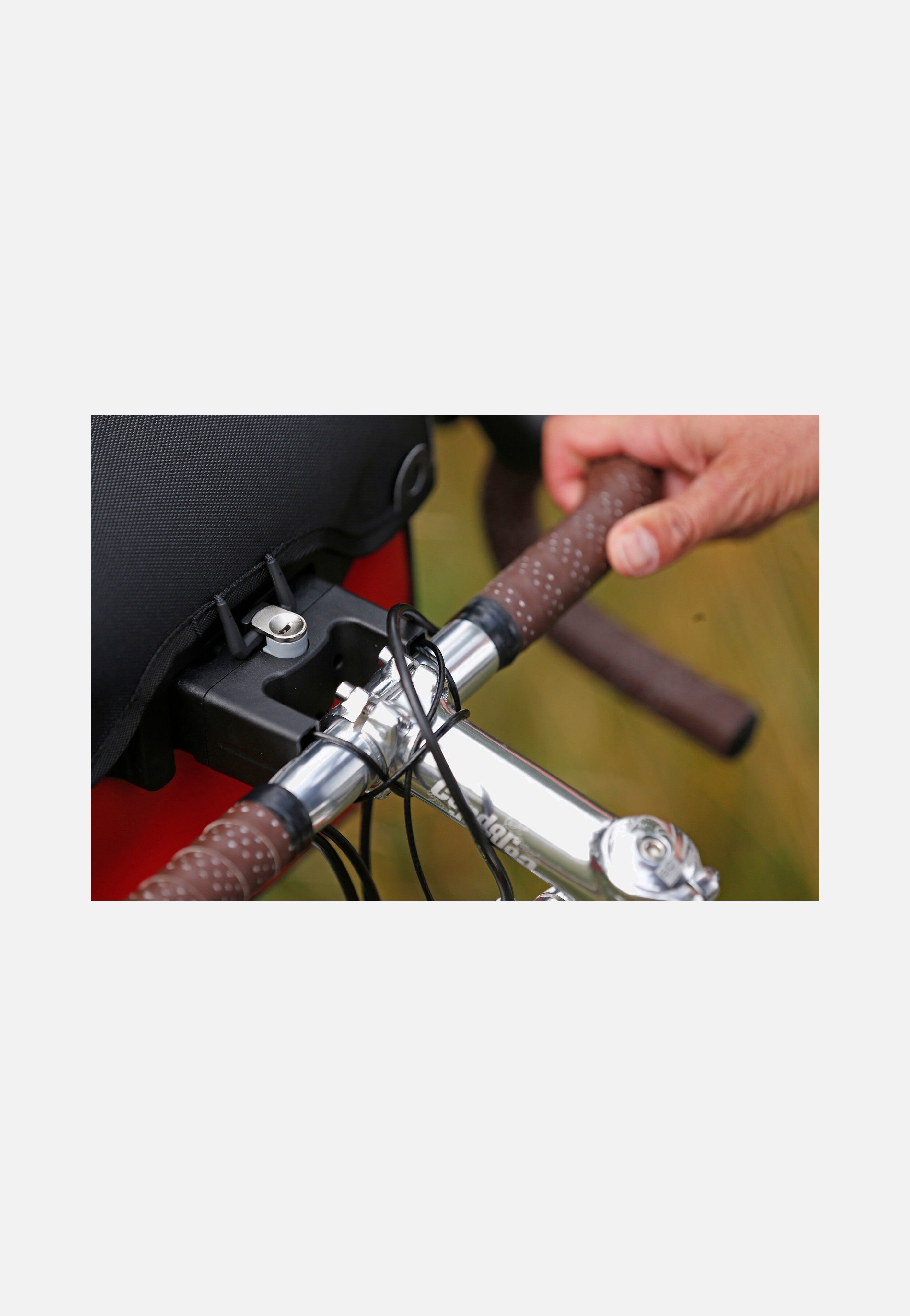 ortlieb attachment kit for gear ORTLIEB Lenker Montageset mit Schloss Schwarz - Accessories