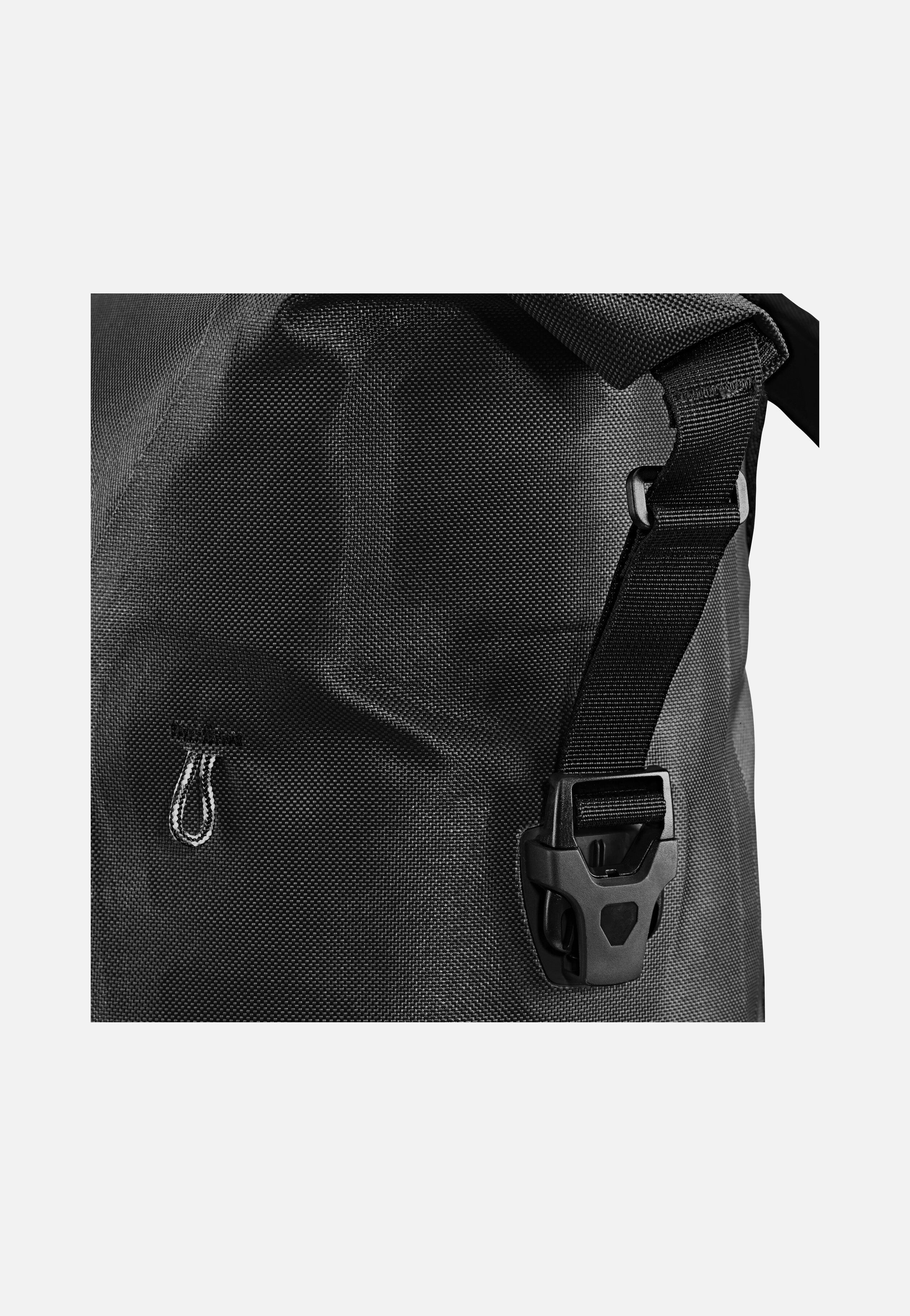 ORTLIEB - Packman Schwarz - Rolltop Backpack | Neutral-Image