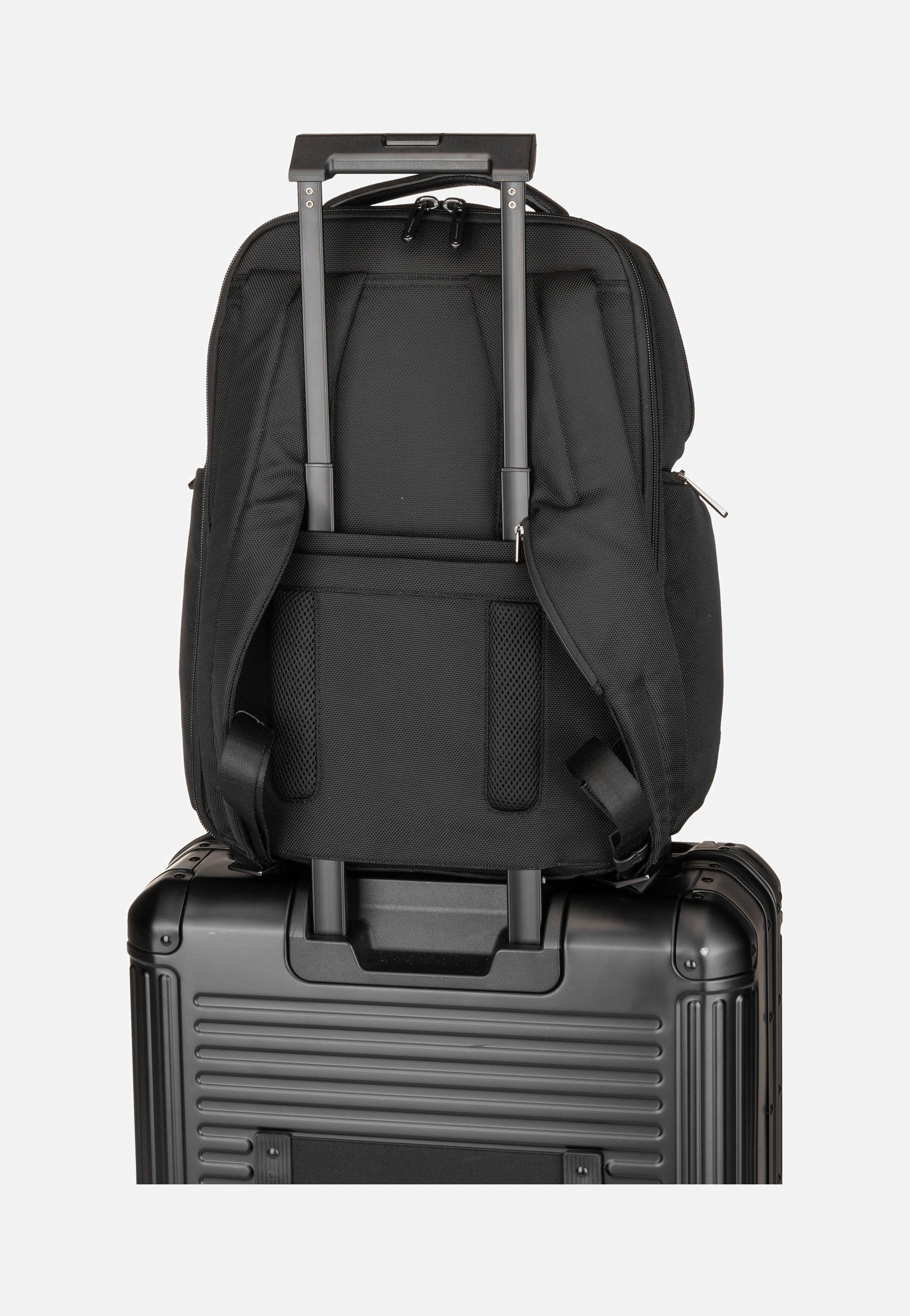 Piquadro Brief Fast-Check 4532 RFID Nero - Backpack | Sakoi