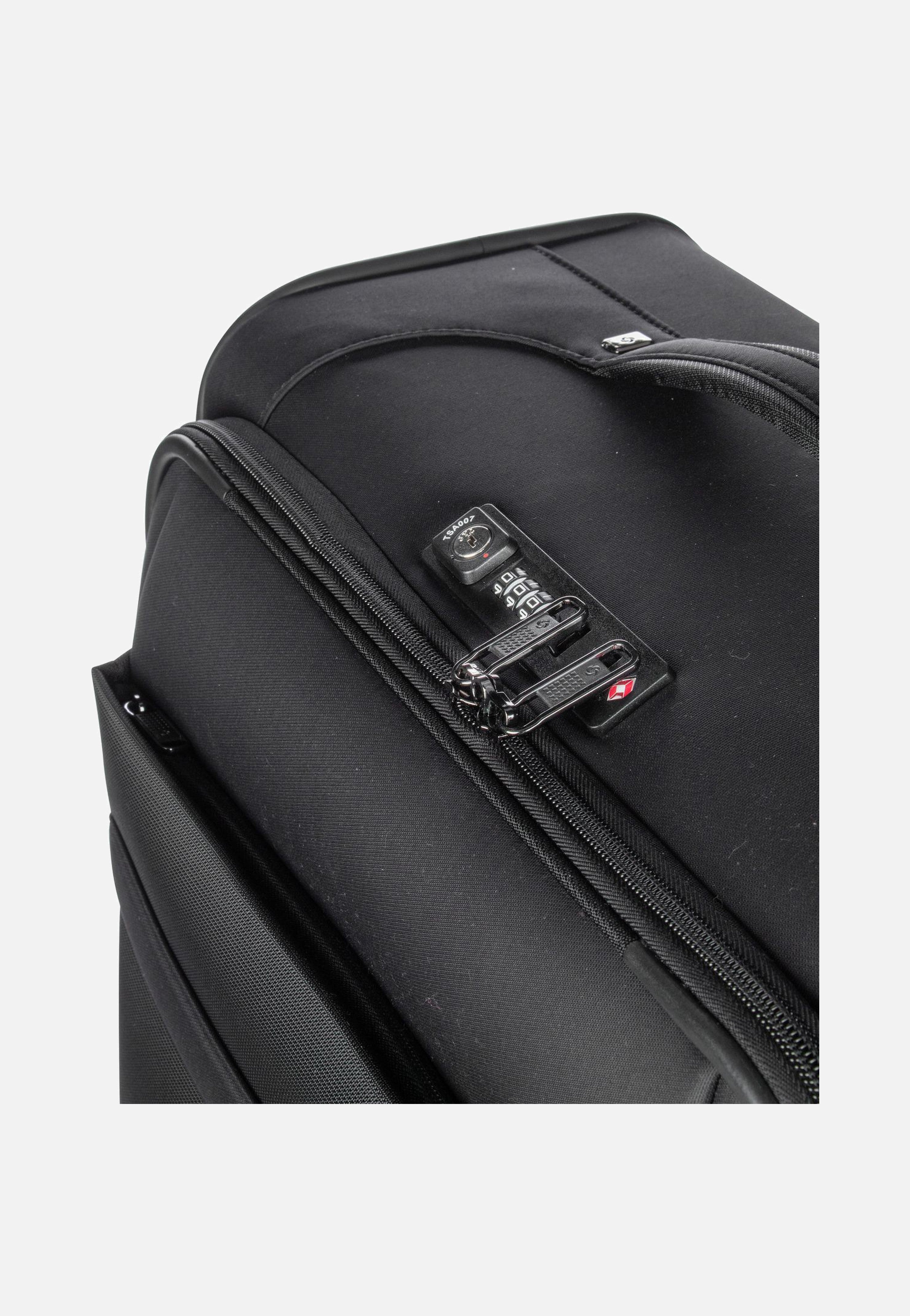 Samsonite Airea Spinner 67 EXP Black Suitcase