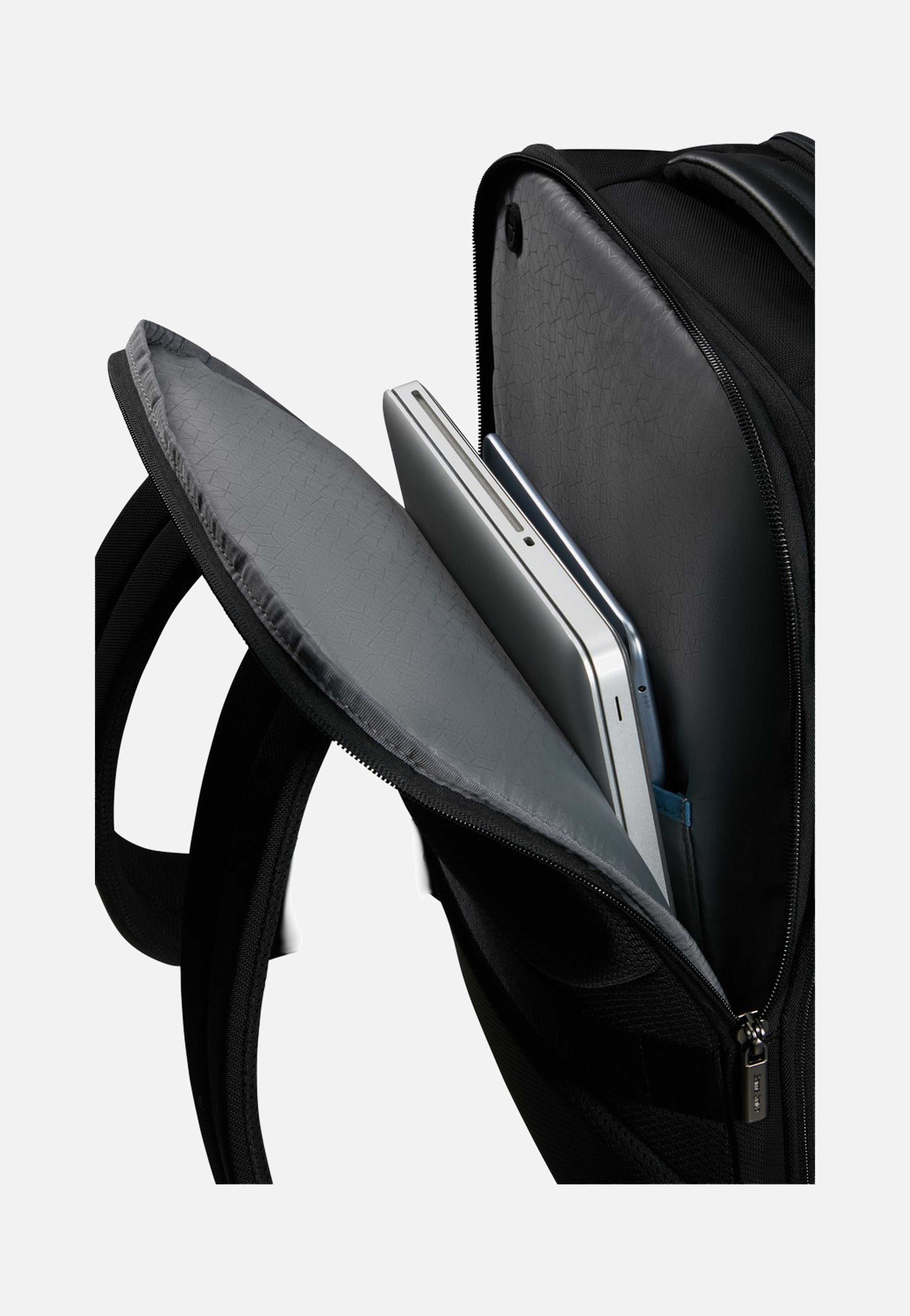 Samsonite Evosight 17.3" Exp Black Backpack
