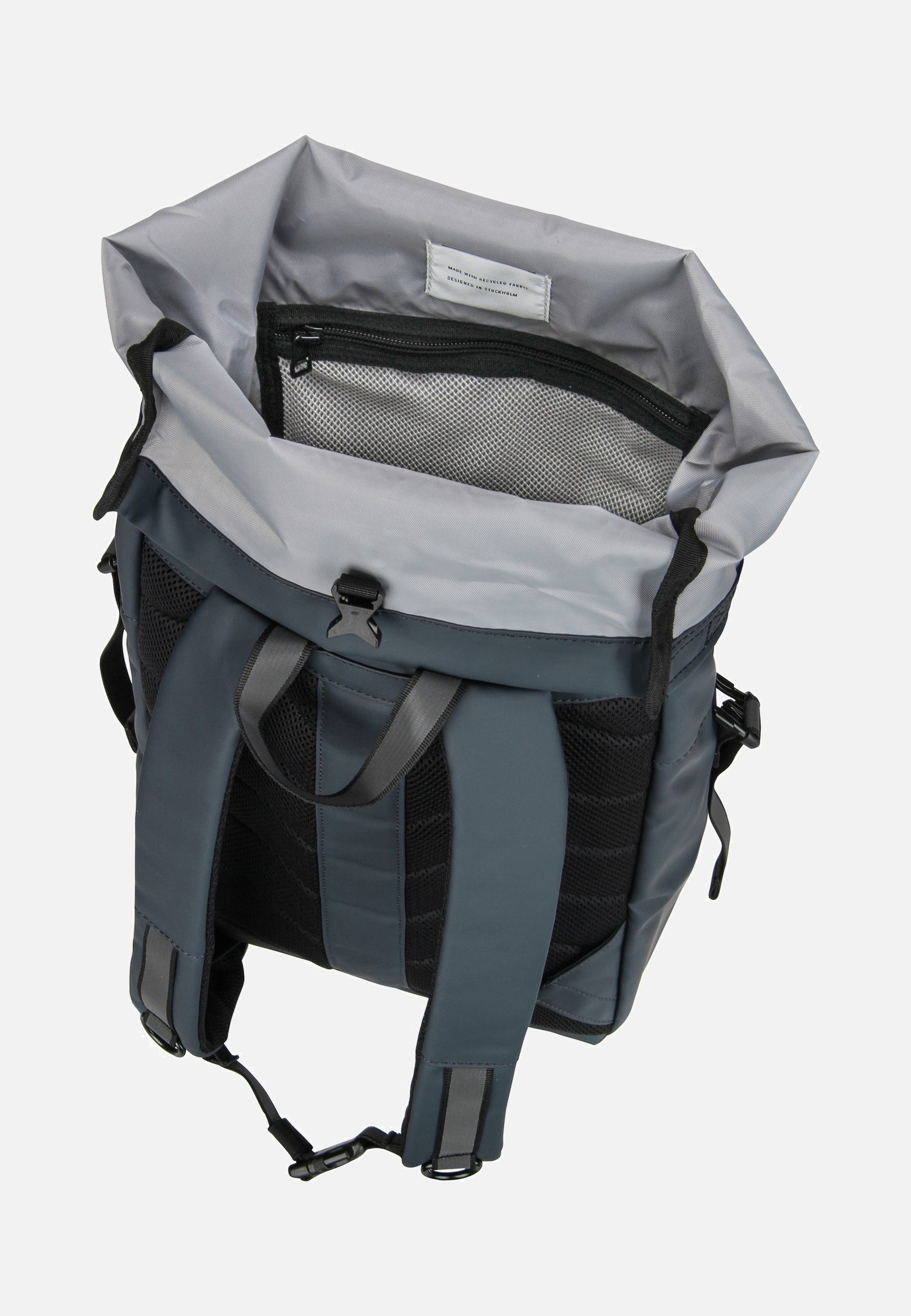 Sandqvist - Konrad Navy - Rolltop Backpack | Neutral-Image