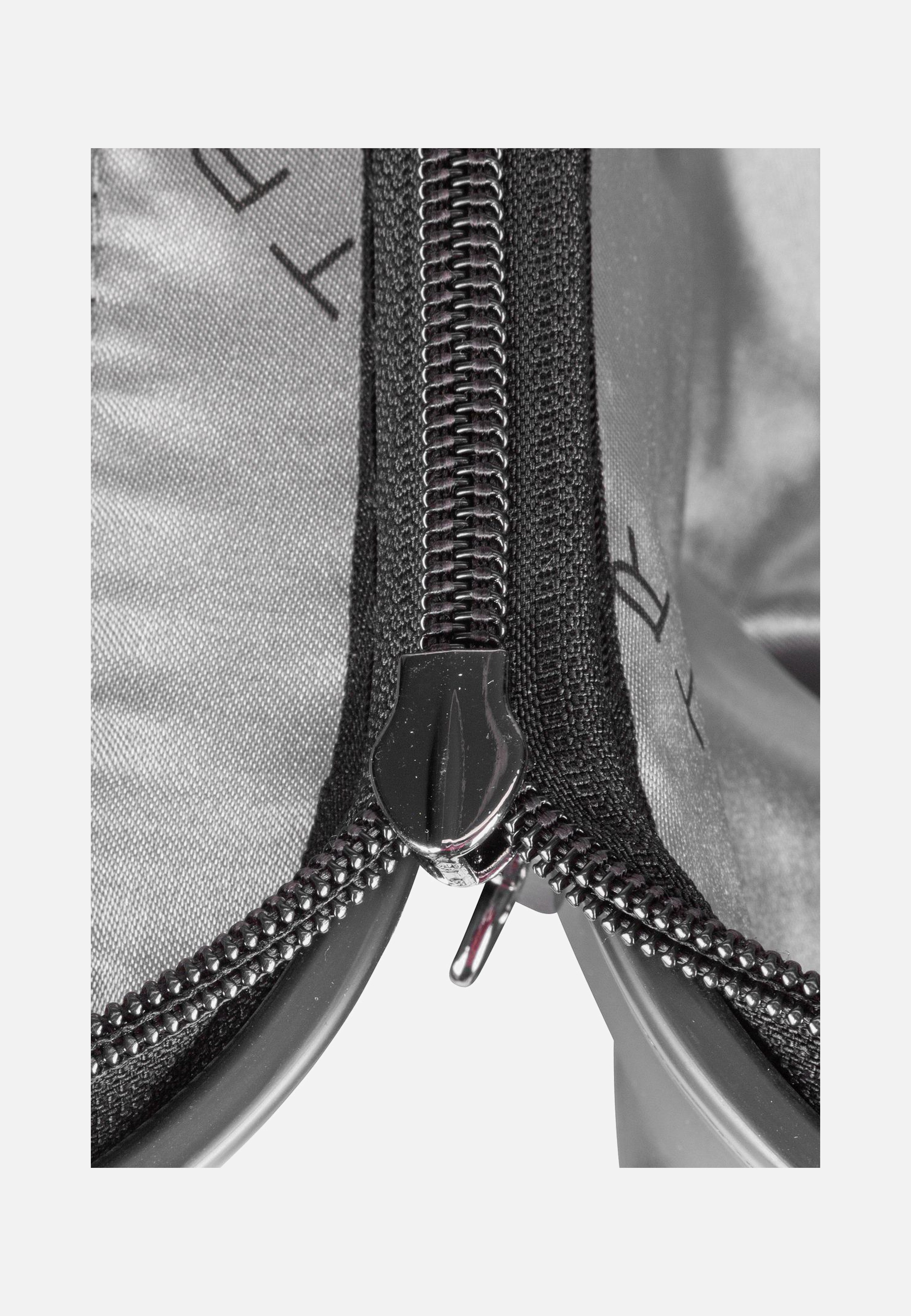 Stratic Leather & More Trolley L Matt Black Suitcase