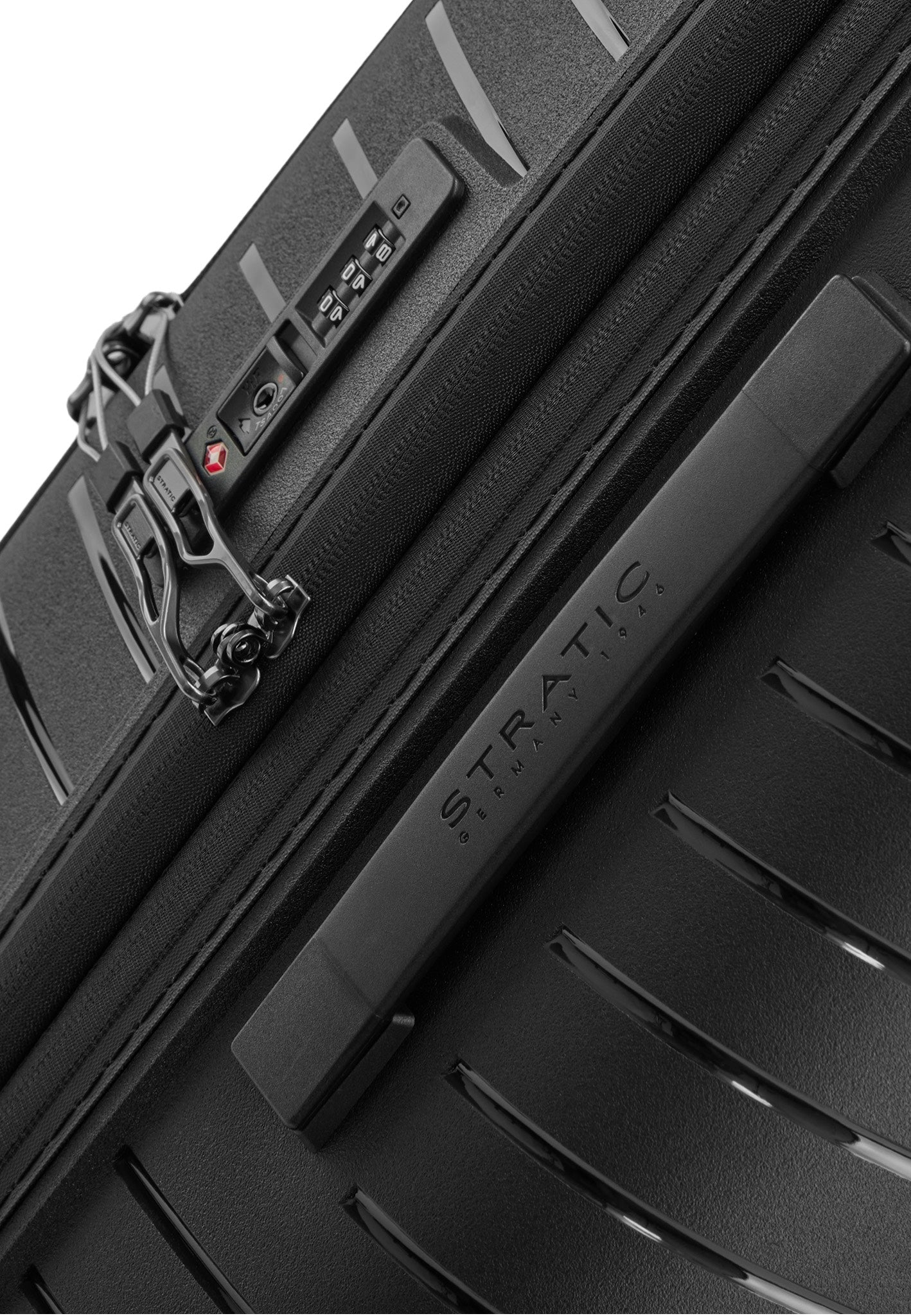 Stratic Novium ML Trolley S Black Suitcase