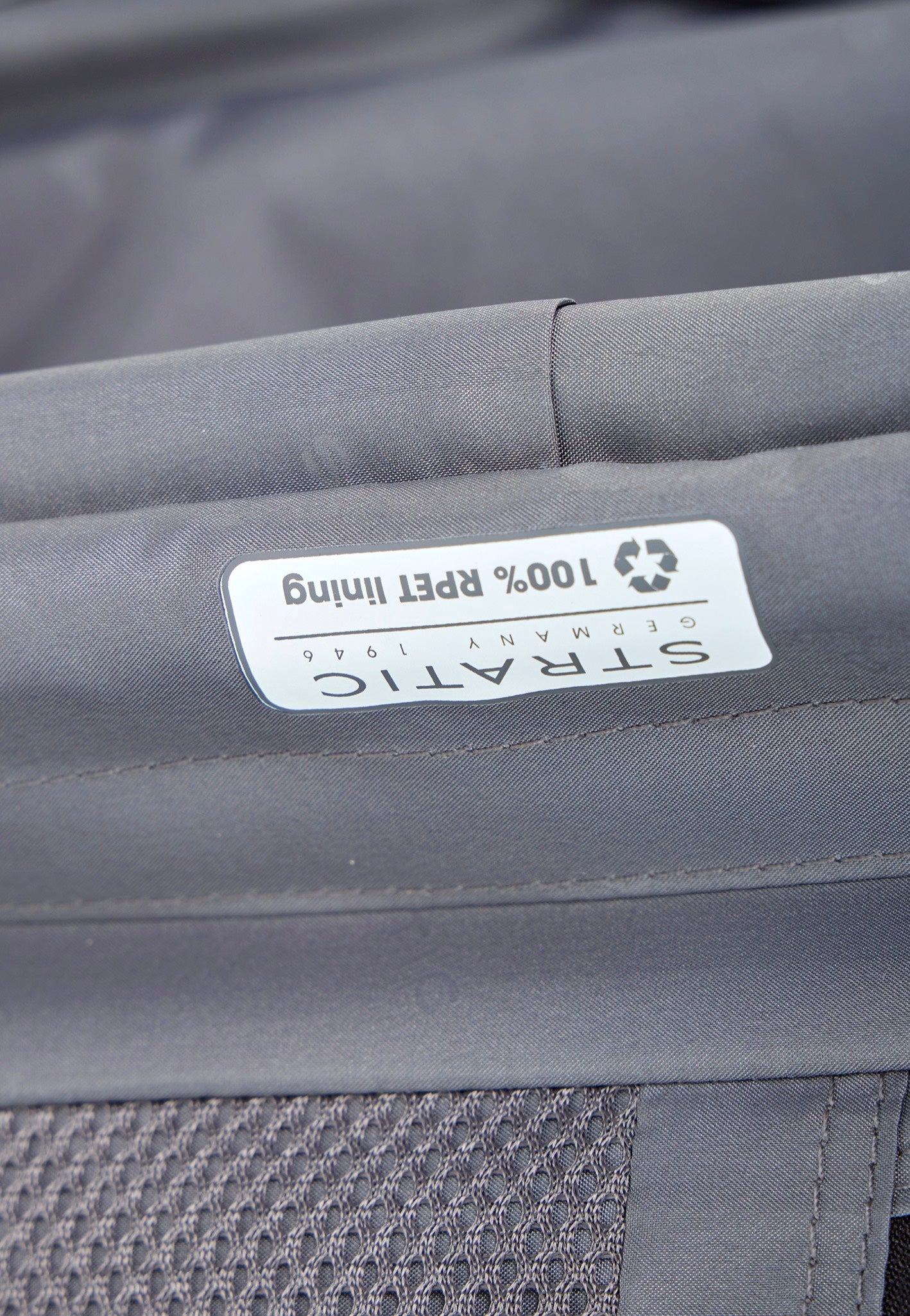 Stratic Phoenix SL Trolley S Dark Blue Suitcase