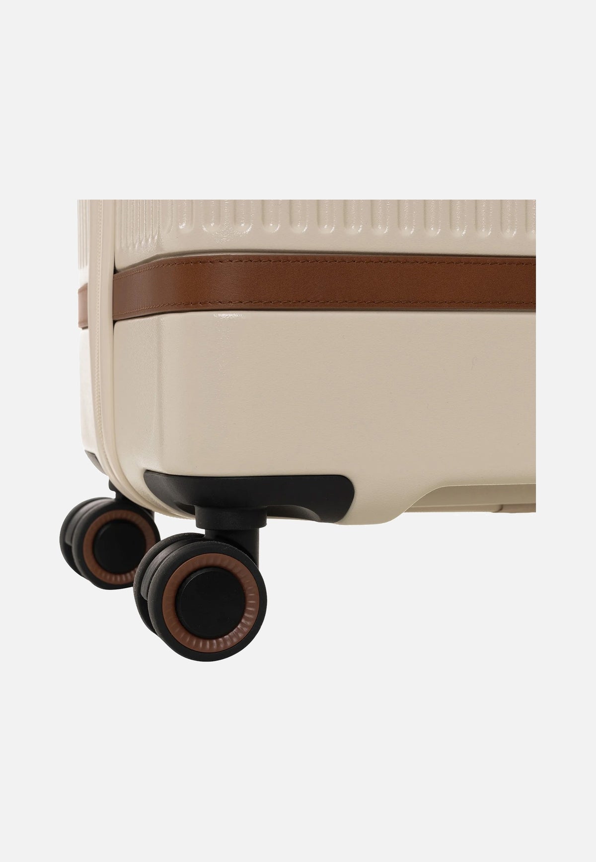 The Chesterfield Brand Zuna Medium Sandy Beach Suitcase