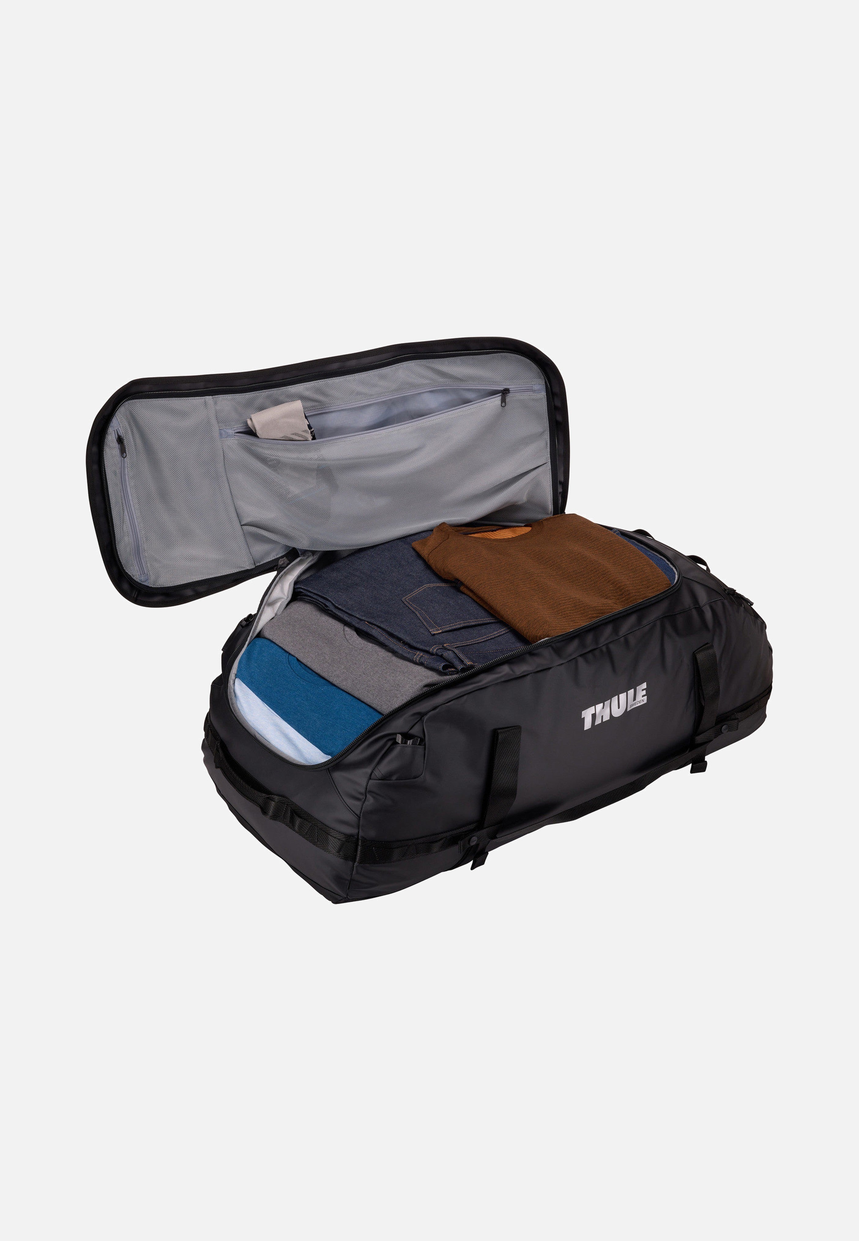 Thule - Chasm 130L Black - Dufflebag | Neutral-Image