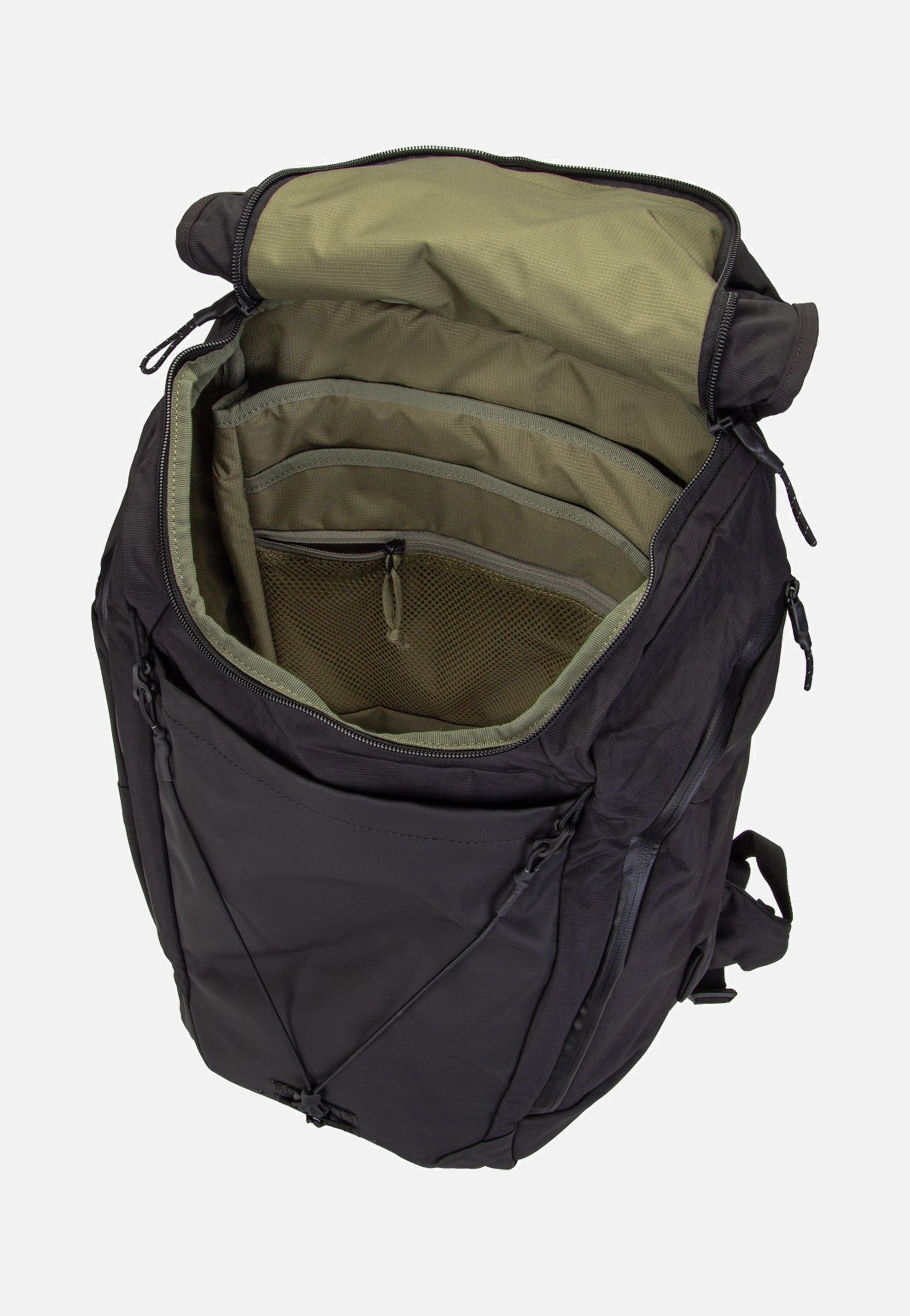 Thule Paramount Commuter 28L Black - Cycling Backpack | Sakoi