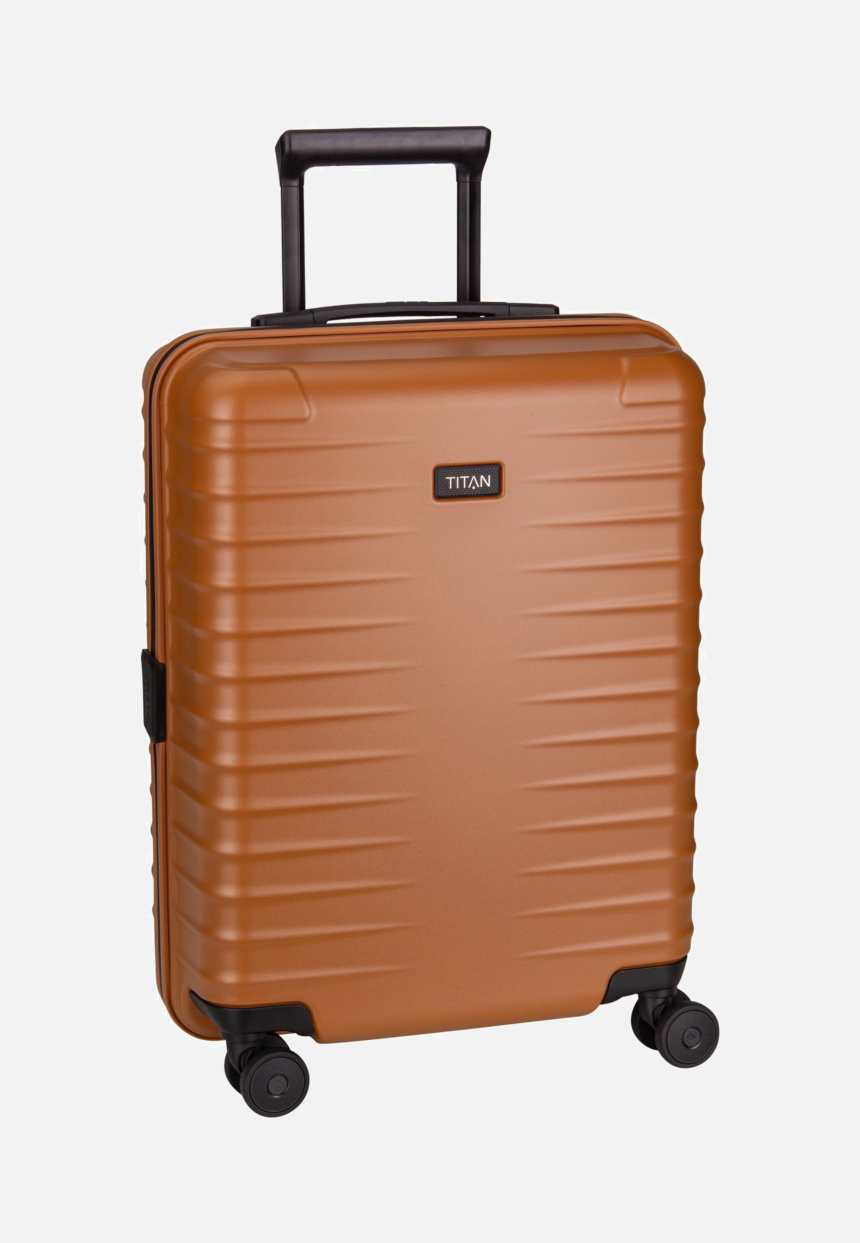 Buy TITAN suitcases | Sakoi