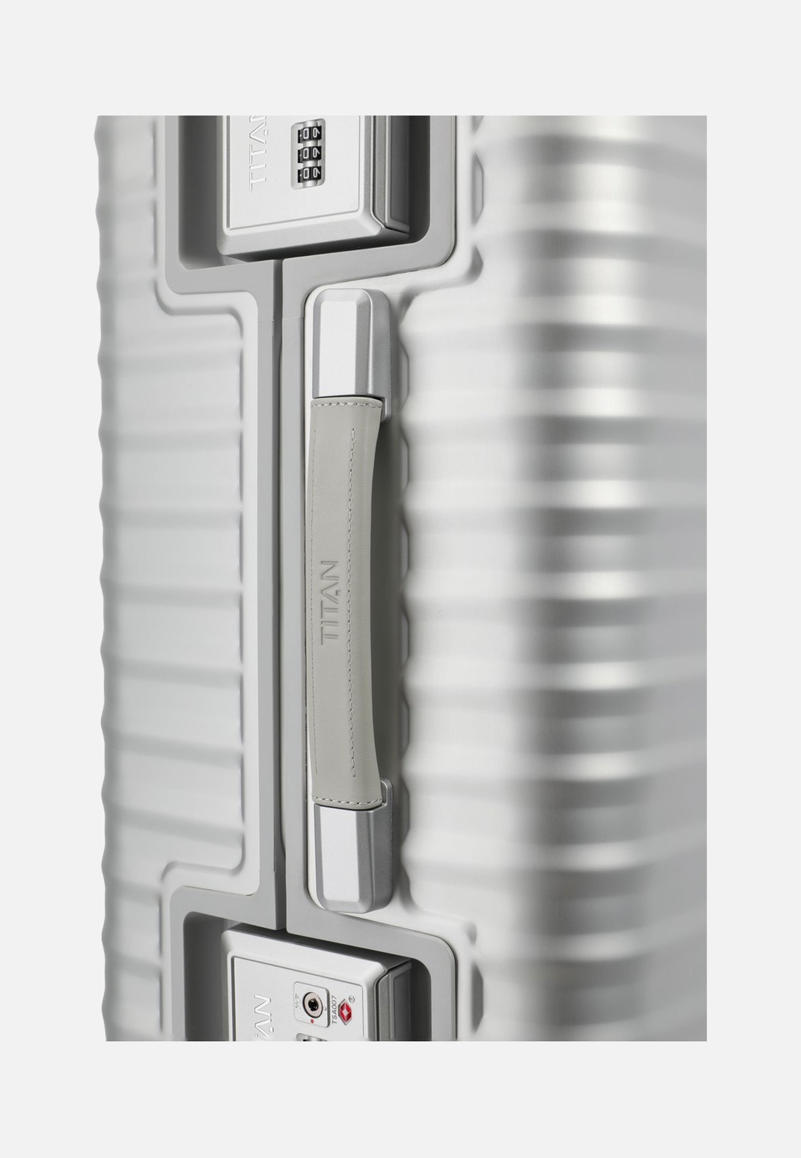 Titan ETERNITY 4w Trolley L Silver Suitcase