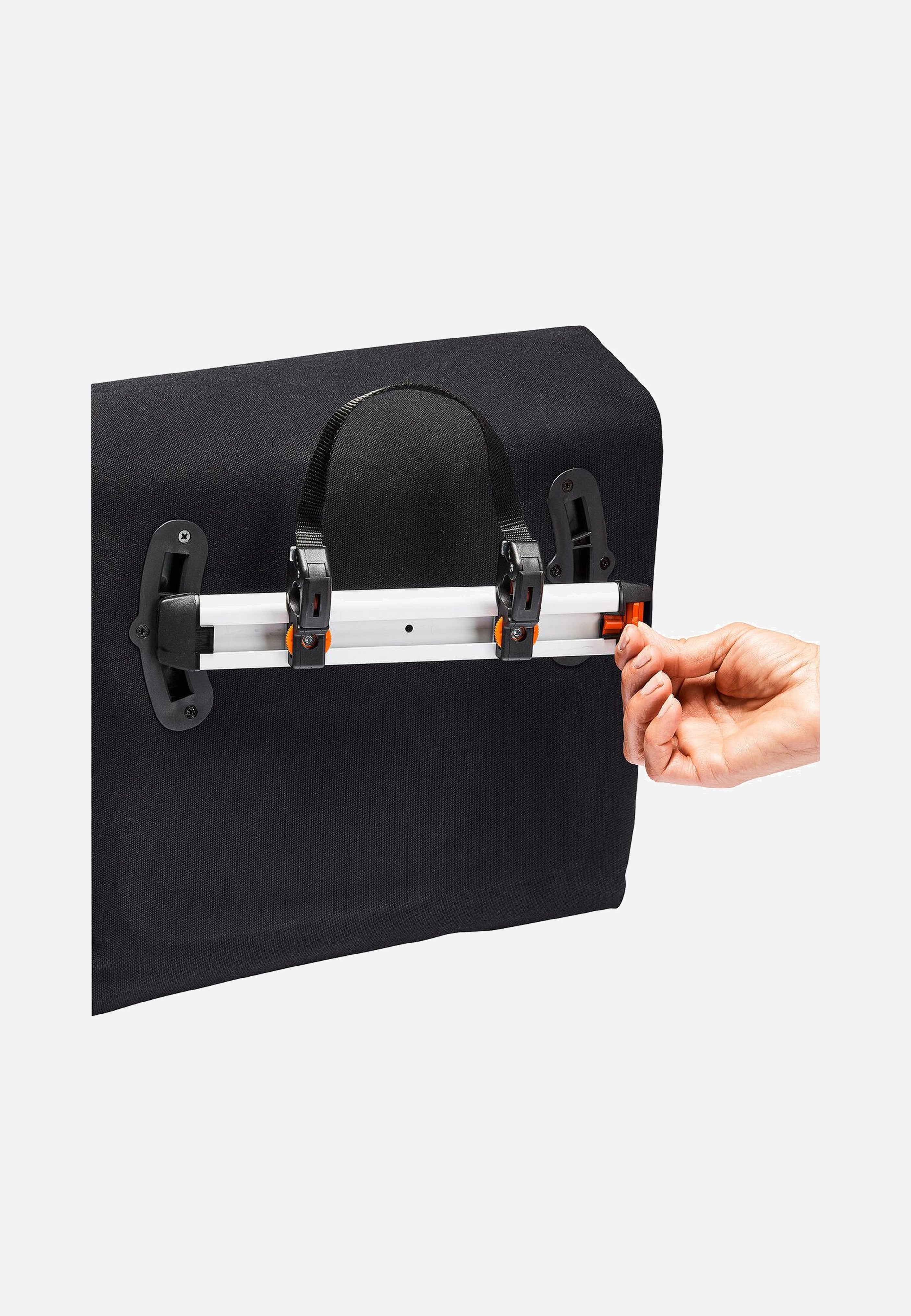 Vaude - Augsburg IV M Black - Bike Bag | Neutral-Image