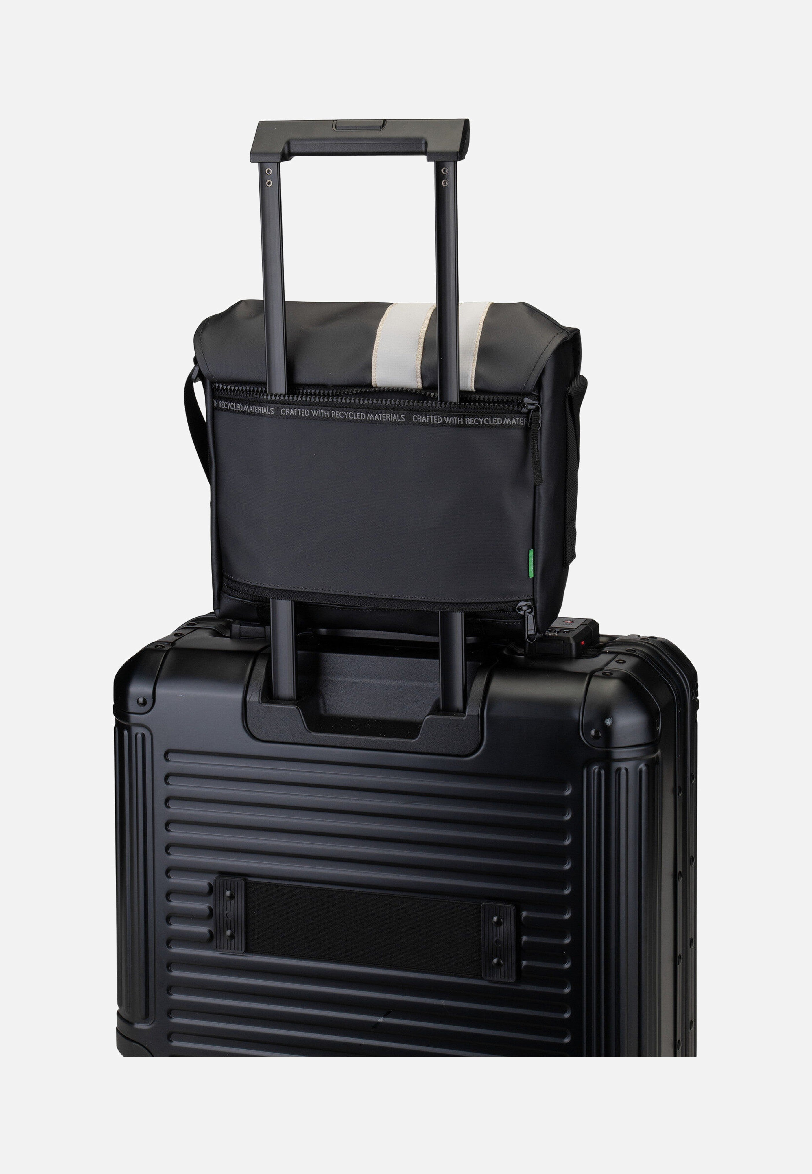 Vaude - Vanuatu Black - Crossbody Bag | Neutral-Image