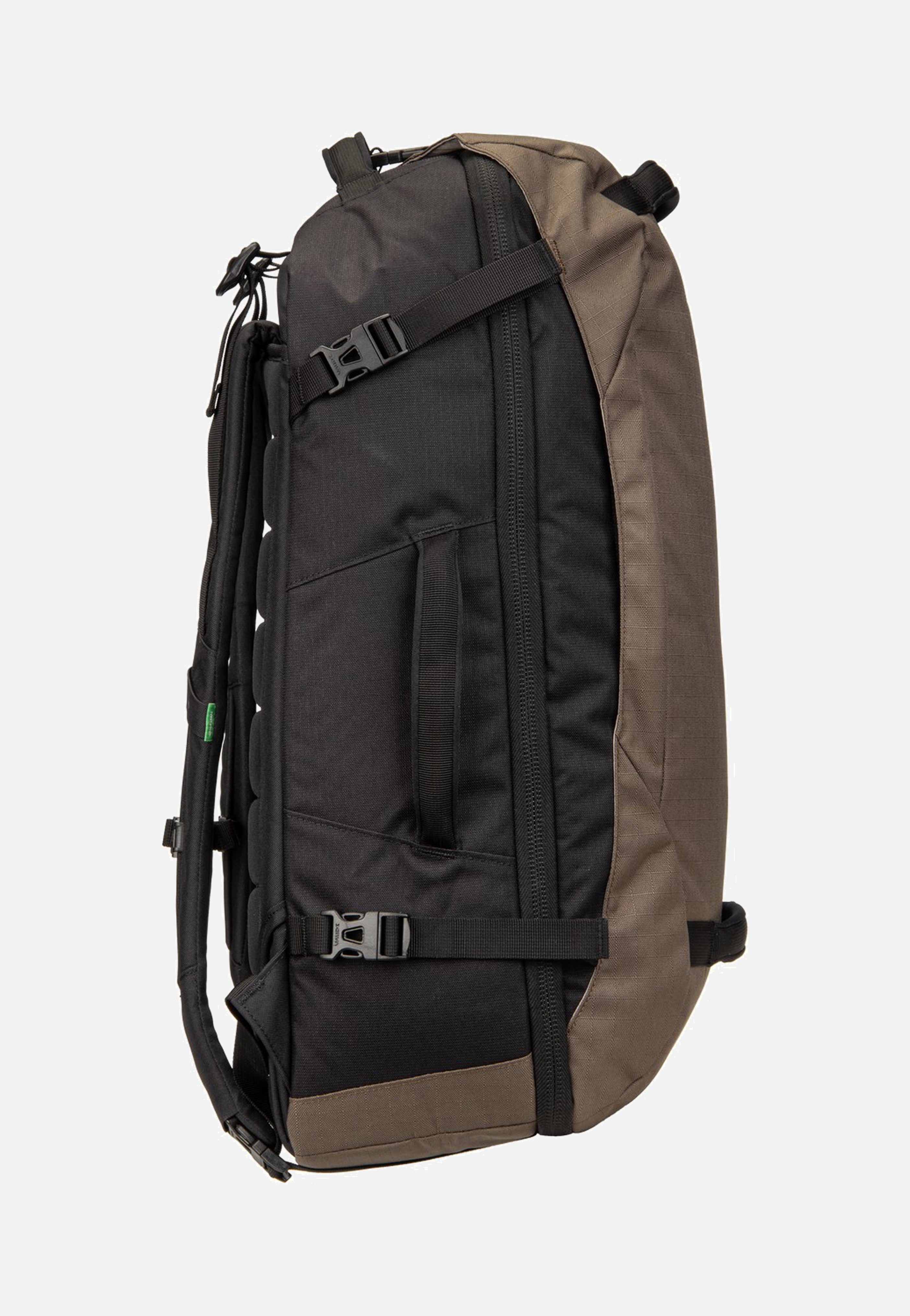 Vaude Mundo Carry-On 38 Deer Brown Travel Backpack