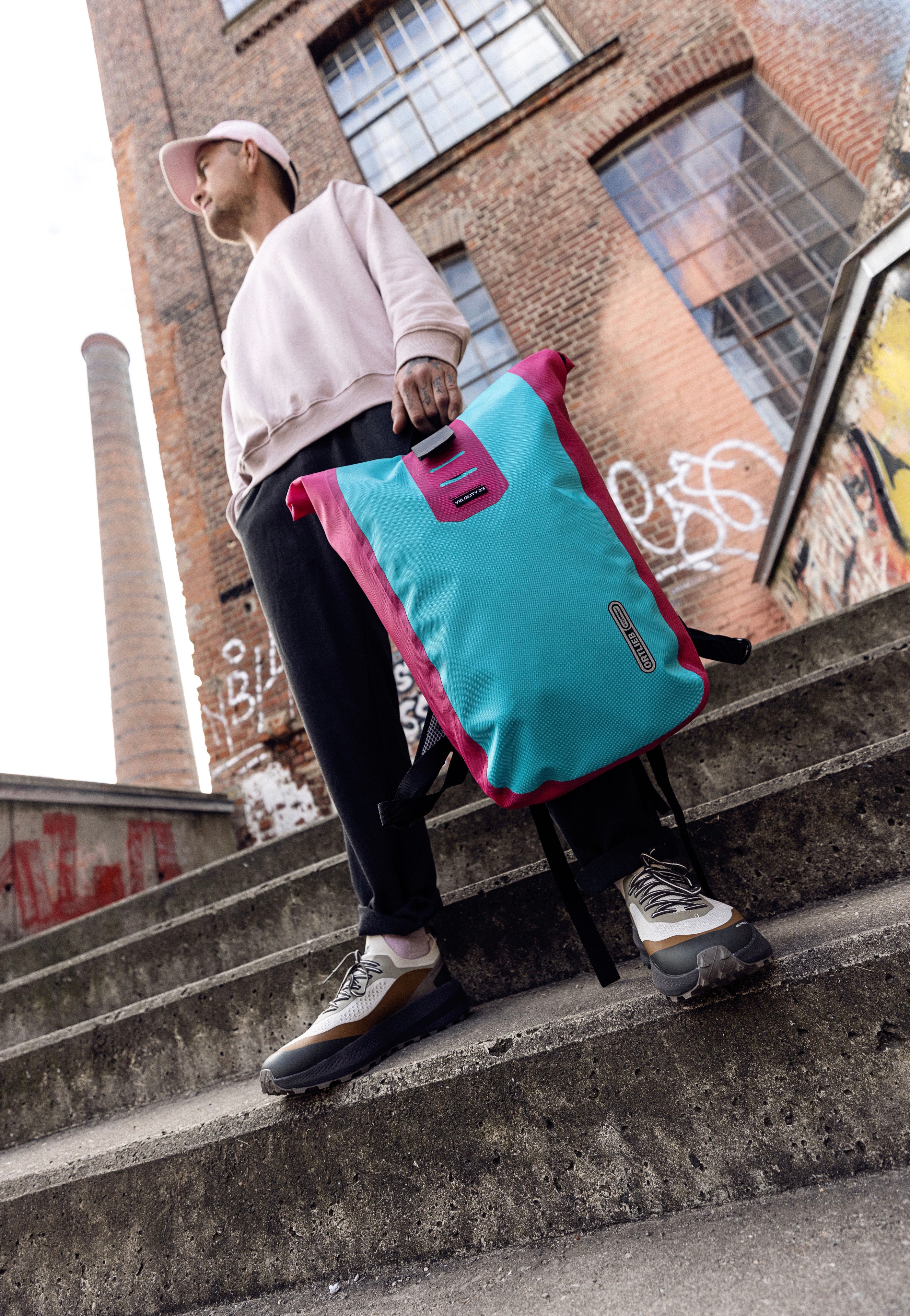 ORTLIEB Velocity Lite Cyber 23L Cyber Blue/Pink Travel Backpack